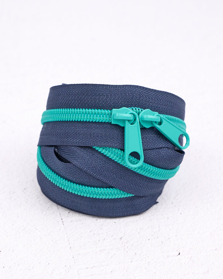 Blueberry Breeze - Handbag Zipper - Renaissance Ribbons