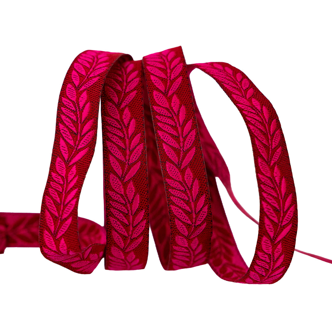 Foliage - Foliage in Berry - 3/8" width - by Sally Kelly - 15 Yard Spool
