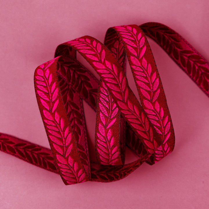 Foliage - Foliage in Berry - 3/8" width - by Sally Kelly - 15 Yard Spool